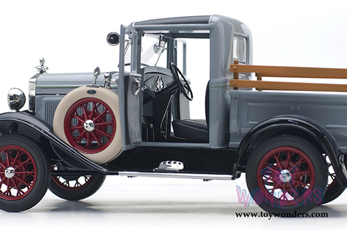Sun Star Ford Classic - Ford Model A Pickup (1931, 1/18 scale diecast model car, French Gray) 6115GY