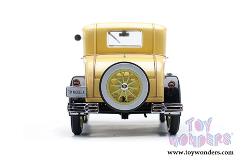 Sun Star Ford Classic - Ford Model A Coupe (1931, 1/18 scale diecast model car, Bronson Yellow) 6135YL