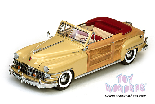 Sun Star Classic - Chrysler Town & Country Convertible (1948, 1/18 scale diecast model car, Yellow Lustre) 6140