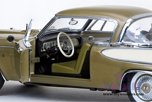 Sun Star USA - Studebaker Golden Hawk Hard Top (1957, 1/18 scale diecast model car, Tiara Gold) 6150
