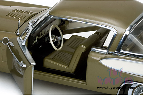 Sun Star USA - Studebaker Golden Hawk Hard Top (1957, 1/18 scale diecast model car, Tiara Gold) 6150