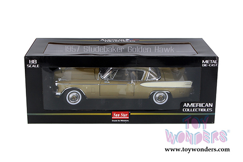 Sun Star USA - Studebaker Golden Hawk Hard Top (1957, 1/18 scale diecast model car, Tiara Gold) 6150