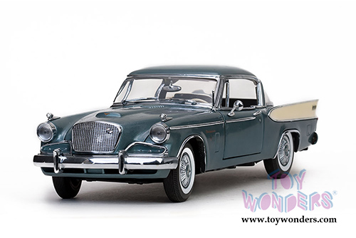 Sun Star USA - Studebaker Golden Hawk Hardtop (1957, 1/18 scale diecast model car, Woodsmoke Gray) 6151
