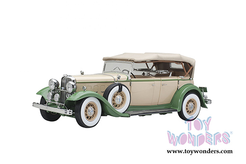 Sun Star Platinum - Ford Lincoln KB Top Up (1932, 1/18 scale diecast model car, Tan/Light Green) 6164