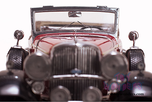 Sun Star Platinum - Ford Lincoln KB Top Down (1932, 1/18 scale diecast model car, Red) 6166