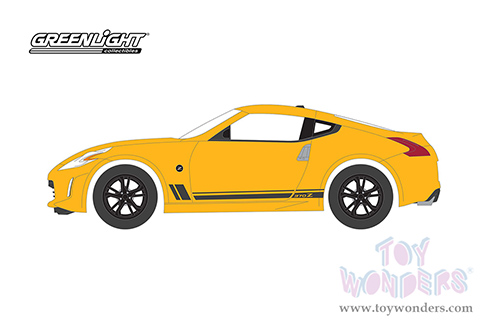Greenlight - Hot Hatches Series 2 | Nissan 370Z - Heritage Edition (2019, 1/64 scale diecast model car, Chicane Yellow) 63020F/48