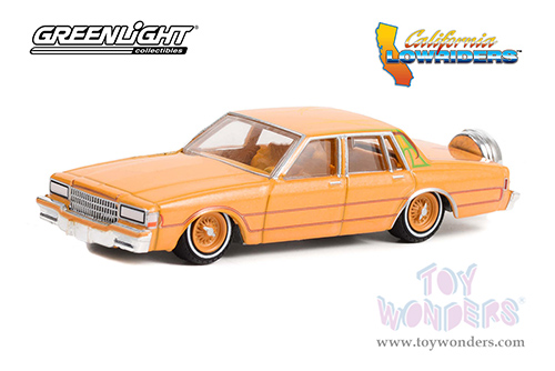 Greenlight - California Lowriders Series 2 (1/64 scale diecast model car, Asstd.) 63030/48