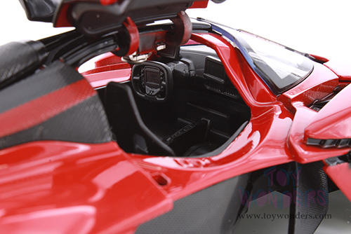 Showcasts® Collectibles - Aston Martin Valkyrie (2024, 1/24 scale diecast model car, Asstd.) 661298D MAP: $19.99