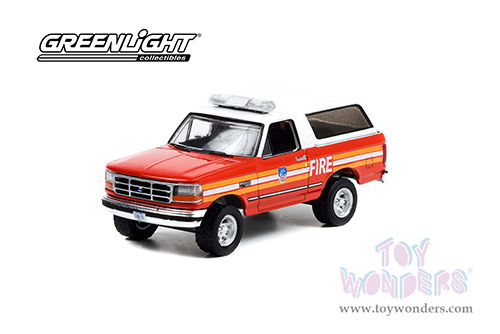 Greenlight - Fire & Rescue Series 3 (1/64 scale diecast model car, Asstd.) 67030/48