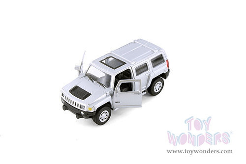 Showcasts® Collectibles - Hummer H3 3-Pack (1/43 scale diecast model car, Asstd.) 67401W/24 MAP: $14.99