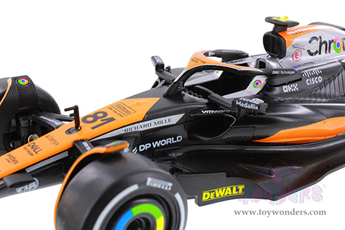 Showcasts® Collectibles - McLaren MCL60 F1 #81 Oscar Piastri & #4 Lando Norris "British GP" (2023) (1/24 scale diecast model car, Asstd.) 68211D MAP: $19.99