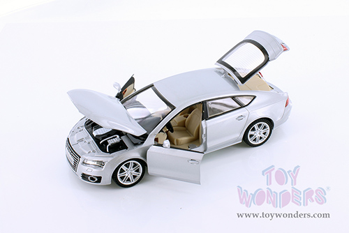 Showcasts Collectibles - Audi A7 Hardtop (1/24 scale diecast model car, Asstd.) 68248D