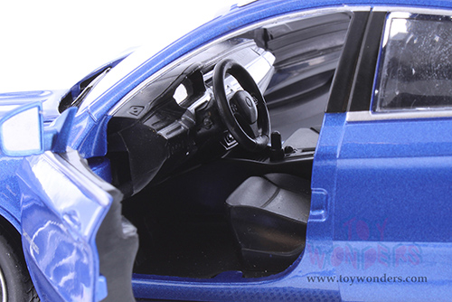 Showcasts Collectibles - BMW X6 Hardtop (1/26 scale diecast model car, Asstd.) 68250D