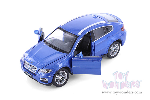Showcasts Collectibles - BMW X6 Hardtop (1/26 scale diecast model car, Asstd.) 68250D