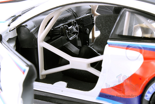 Showcasts® Collectibles - BMW M6 GT3 #1 (1/24 scale diecast model car, White) 68255W MAP: $22.99