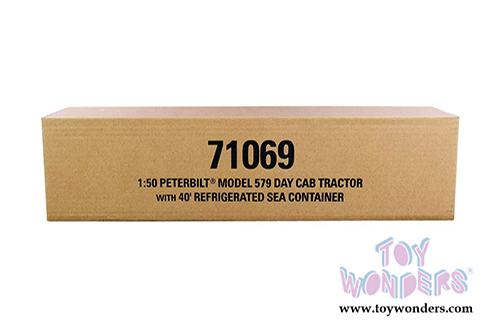 Diecast Masters - Peterbilt&reg; 579 UltraLoft Day Cab SBFA Truck Tractor with 40' Skeleton Trailer and MAERSK Sea Container (1/50 scale diecast model car, Silver/White) 71069