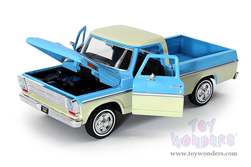 Showcasts® Collectibles - Ford F-100 Pickup (1969, 1/24 scale diecast model car, Light Blue/Cream) 71315BU MAP: $22.99