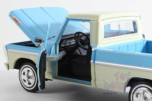 Showcasts® Collectibles - Ford F-100 Pickup (1969, 1/24 scale diecast model car, Light Blue/Cream) 71315BU MAP: $22.99