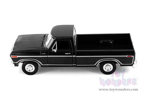 Showcasts® Collectibles - Ford F-150 Custom Pickup (1979, 1/24 scale diecast model car, Black) 71346BK MAP: $22.99