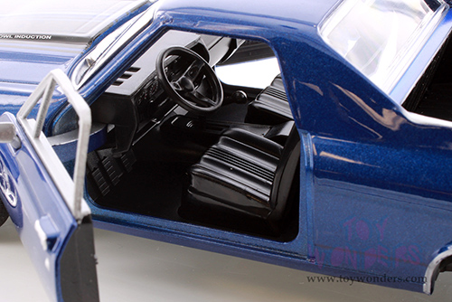 Showcasts® Collectibles - Chevy® El Camino™ SS™ 396 (1970, 1/24 scale diecast model car, Asstd.) 71347D MAP: $19.99