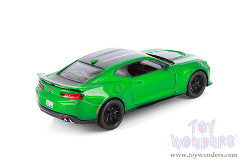 Showcasts® Collectibles - Chevrolet® Camaro® ZL1™ (2017, 1/24 scale diecast model car, Asstd.) 71351D MAP: $19.99