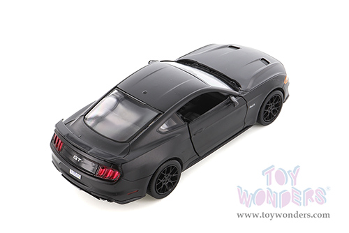 Showcasts® Collectibles - Ford Mustang GT Hardtop (2018, 1/24 scale diecast model car, Asstd.) 71352D MAP: $19.99
