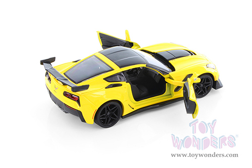 Showcasts® Collectibles - Chevrolet® Corvette® ZR1 Hardtop (2019, 1/24 scale diecast model car, Yellow) 71356YL MAP: $22.99