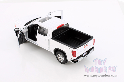 Showcasts® Collectibles - GMC® Sierra 1500 SLT Crew Cab Pickup Truck (2019, 1/27 scale diecast model car, Asstd.) 71361D MAP: $19.99