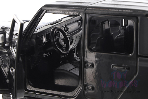 Showcasts® Collectibles - Jeep® Gladiator Rubicon Pickup Truck (2021, 1/27 scale diecast model car, Black) 71368BK MAP: $22.99