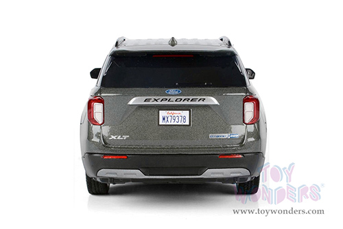 Showcasts®  Collectibles - Ford Explorer XLT (2022, 1/24 scale diecast model car, Gray) 71378GY MAP: $22.99