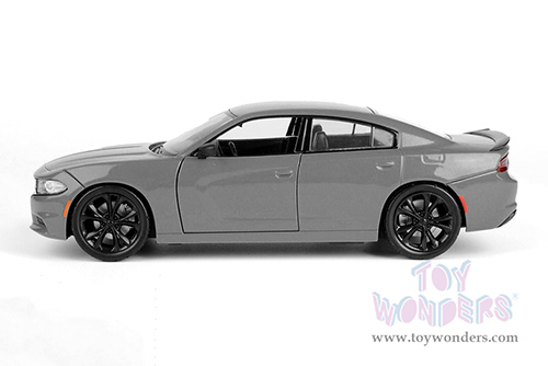 Showcasts® Collectibles - Dodge Charger SXT Hardtop (2023, 1/24 scale diecast model car, Gray) 71387GY MAP: $22.99