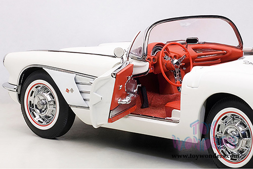Motormax Timeless Classics -  Chevy Corvette Convertible (1958, 1/18 scale diecast model car, White) 73109TC/W