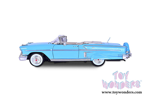 Motormax Timeless Classics - Chevy&reg; Impala&trade; Convertible (1958, 1/18 scale diecast model car, Blue) 73112TC/BU