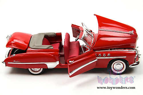 Motormax Timeless Classics - Buick Roadmaster Convertible (1949, 1/18 scale diecast model car, Red) 73116TC/R