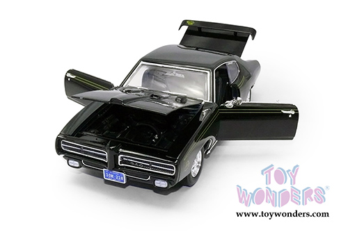 Motormax - Pontiac GTO Judge Hard Top (1969, 1/18 scale diecast model car, Black) 73133AC/BK