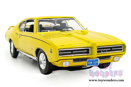 Motormax - Pontiac GTO Judge (1969, 1/18 scale diecast model car, Yellow) 73133AC/YL