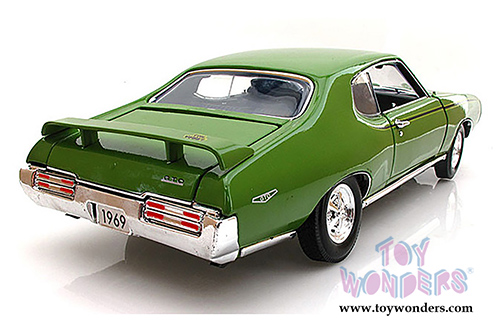 Motormax Timeless Classics - Pontiac GTO Judge Hardtop (1969, 1/18 scale diecast model car, Green) 73133TC/GN