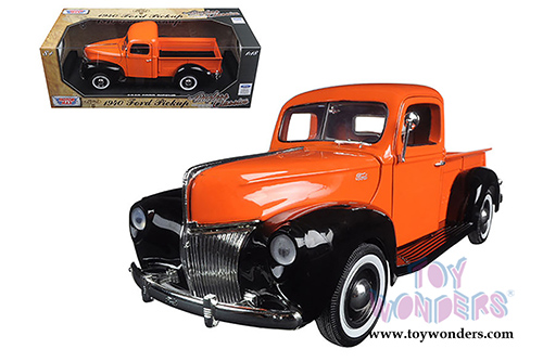 Motormax Timeless Classics - Ford Pick Up (1940, 1/18 scale diecast model car, Orange) 73170TC/OR