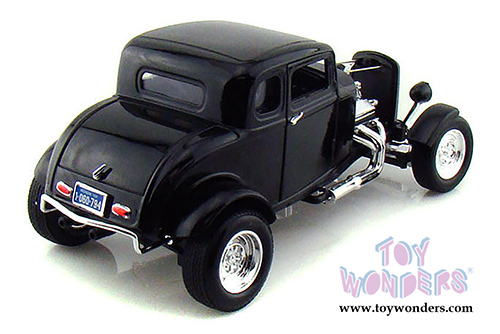 Motormax Timeless Classics -  Ford Hot Rod Hard Top (1932, 1/18 scale diecast model car, Black) 73172TC/BK