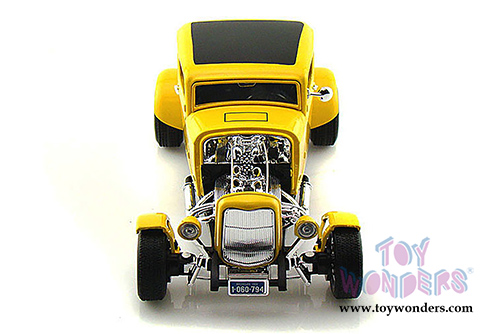Motormax Timeless Classics -  Ford Hot Rod Hardtop (1932, 1/18 scale diecast model car, Yellow) 73172TC/YL
