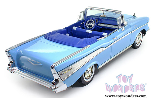 Motormax Timeless Classics - Chevy Bel Air Convertible (1957, 1/18 scale diecast model car, Blue) 73175TC/BU