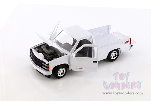 Showcasts Collectibles - Chevy 454SS Pickup Truck (1992, 1/24 scale die cast model car, Asstd.) 73203/16D