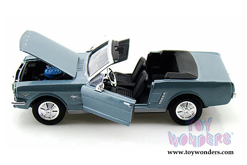 Showcasts Collectibles - Ford Mustang Convertible (1964 1/2, 1/24 scale diecast model car, Blue) 73212AC/BU