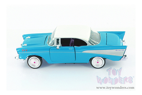 Showcasts Collectibles - Chevrolet&reg; Bel Air Hard Top (1957, 1/24 scale diecast model car, Blue) 73228AC/BU
