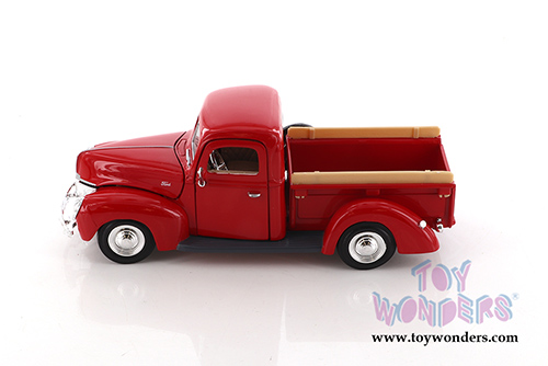 Showcasts Collectibles - Ford Pickup (1940, 1/24 scale diecast model car, Asstd.) 73234/16D