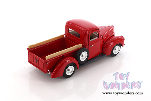 Showcasts Collectibles - Ford Pickup (1940, 1/24 scale diecast model car, Asstd.) 73234/16D