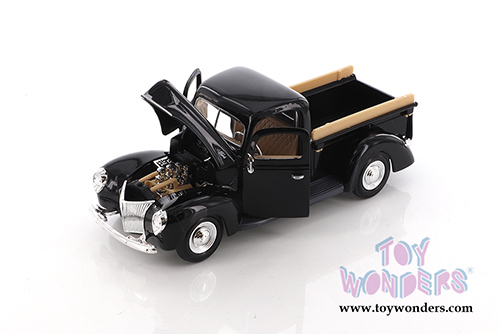 Showcasts Collectibles - Ford Pickup (1940, 1/24 scale diecast model car, Asstd.) 73234/16D