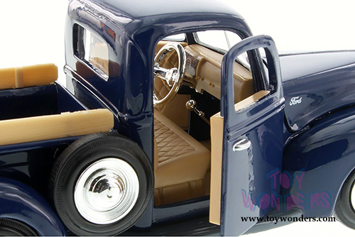 Showcasts Collectibles - Ford Pickup Truck (1940, 1/24 scale diecast model car, Blue) 73234AC/BU