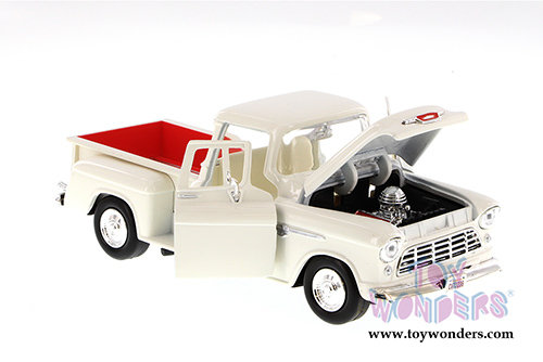 Showcasts Collectibles - Chevy 5100 Stepside Pickup Truck (1955, 1/24 scale diecast model car, White) 73236AC/W