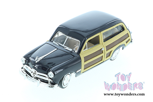 Showcasts Collectibles - Ford  Woody Wagon (1949, 1/24 scale diecast model car, Asstd.) 73260/16D